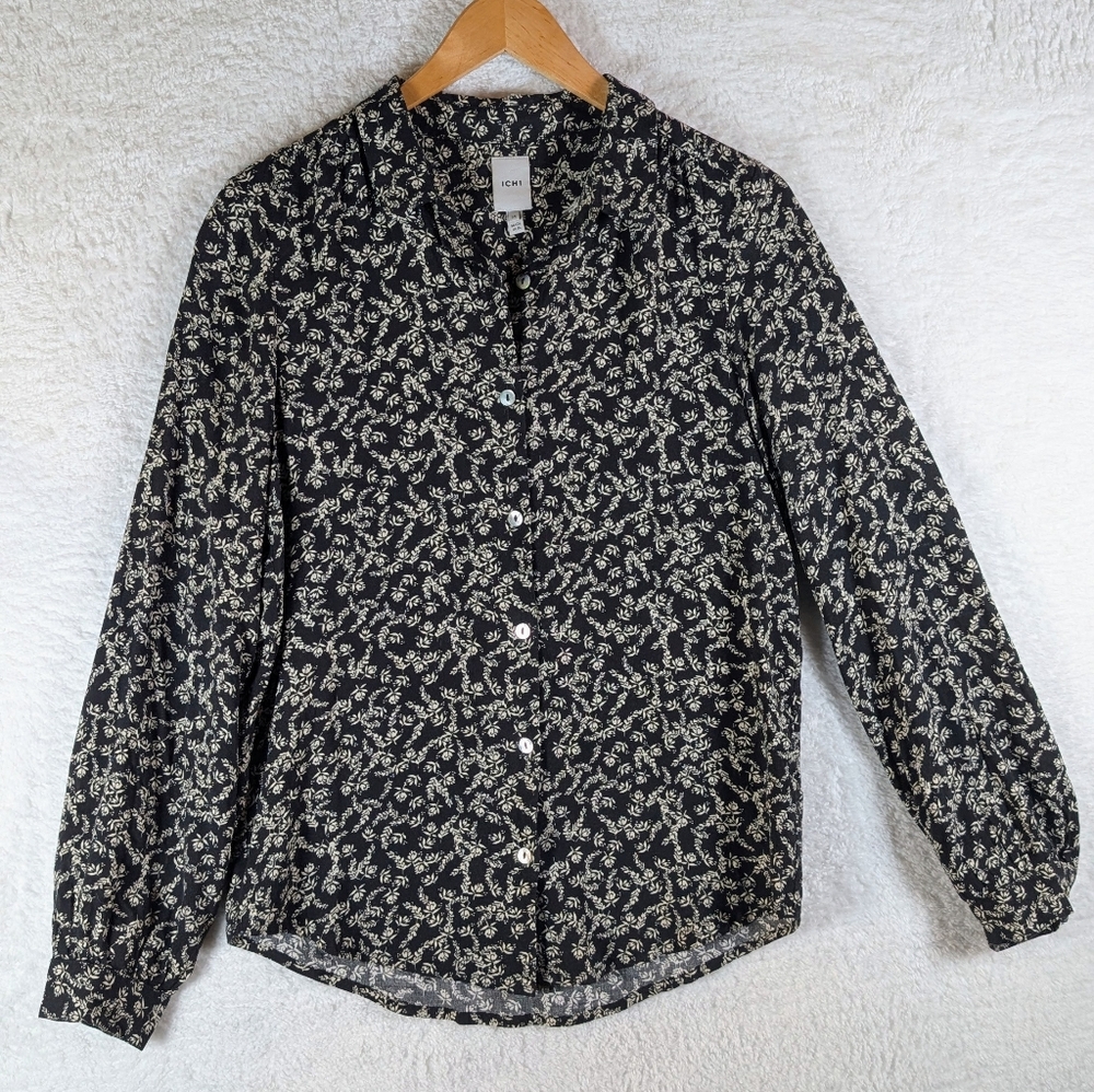 79-Ichi Women's Black and Cream Button-Down Shirt